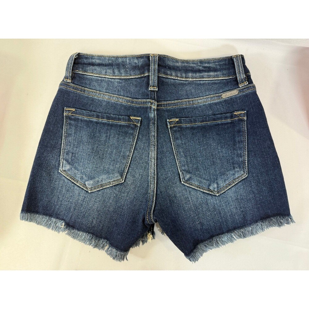 KanCan Jean Shorts Kurvy Mid-Rise Size 24 Inseam 3” NWOT - Picture 2 of 4